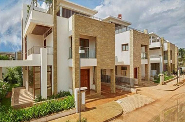 Residential Plots with Premium Development